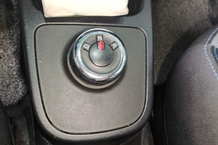 Used Dongfeng NAMMI EX1 2022 PRO Enjoyment Model Gear Lever