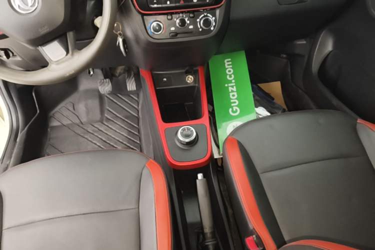 Used Dongfeng NAMMI EX1 2022 PRO Yuecheng Model Gear Lever