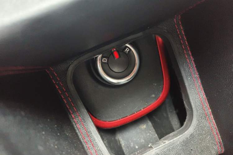 Used Dongfeng NAMMI EX1 2022 PRO Enjoyment Model Gear Lever