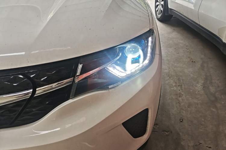 Used Dongfeng NAMMI EX1 2022 PRO YueXing Model Left Front Headlight