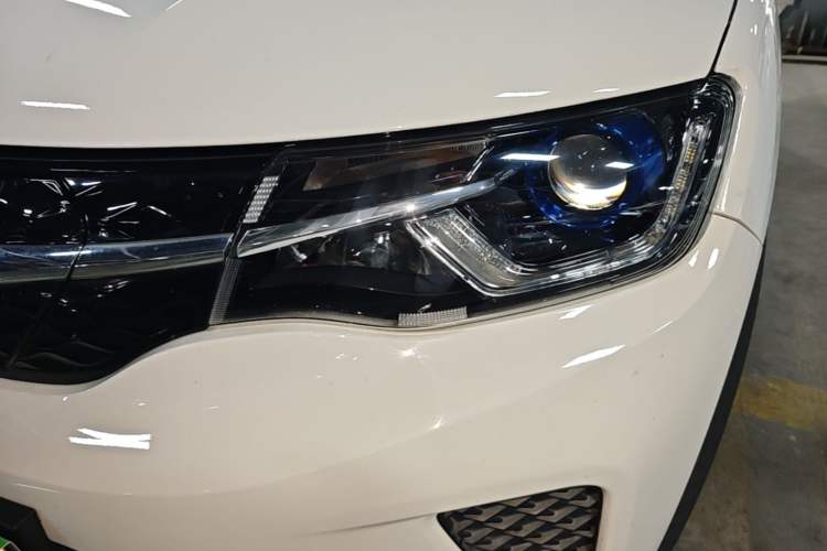 Used Dongfeng NAMMI EX1 2022 Revised PRO Yuecheng Version Left Front Headlight