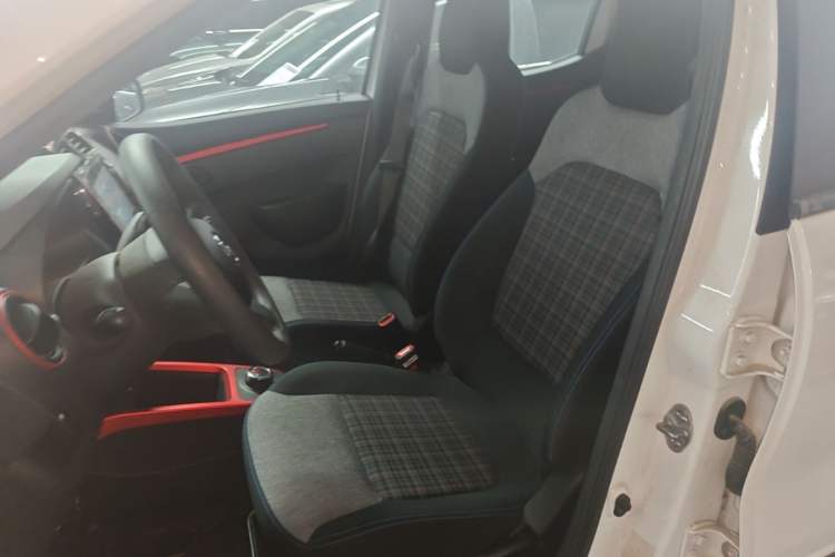 Used Dongfeng NAMMI EX1 2022 Revised PRO YueShi Version Left Front Seat