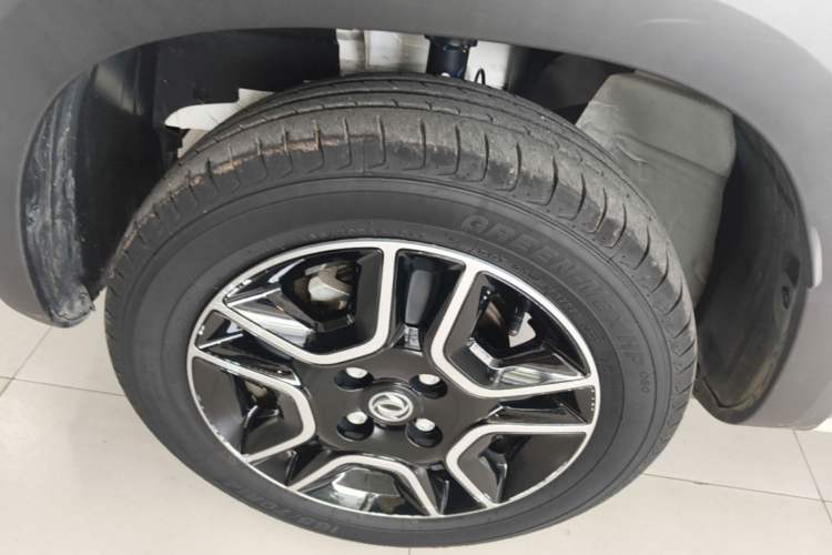 Used Dongfeng NAMMI EX1 2022 Revised PRO YueShi Version Left Front Wheel Hub