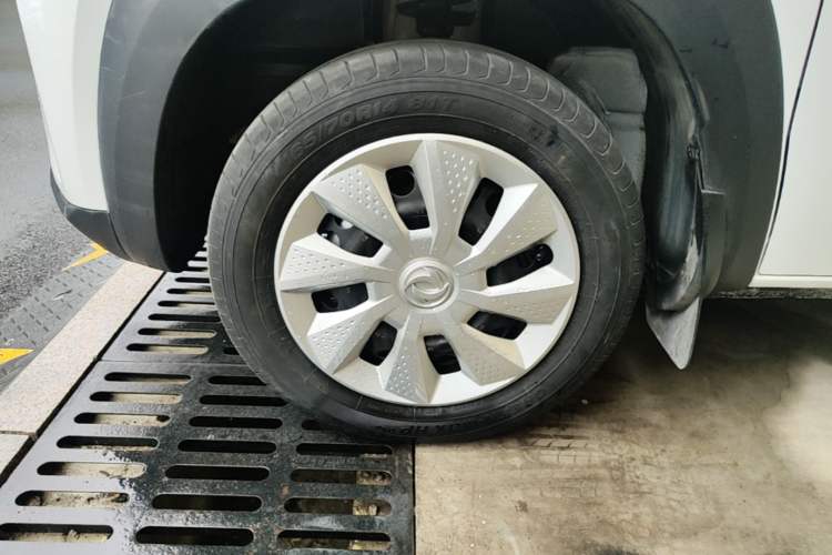 Used Dongfeng NAMMI EX1 2022 PRO Joyful Edition Left Front Wheel Hub