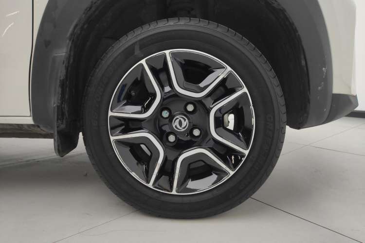 Used Dongfeng NAMMI EX1 2022 Revised PRO Enjoyment Version Left Front Wheel Hub