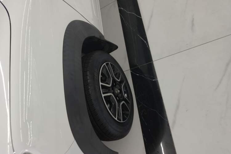 Used Dongfeng NAMMI EX1 2022 PRO Enjoyment Model Left Front Wheel Hub