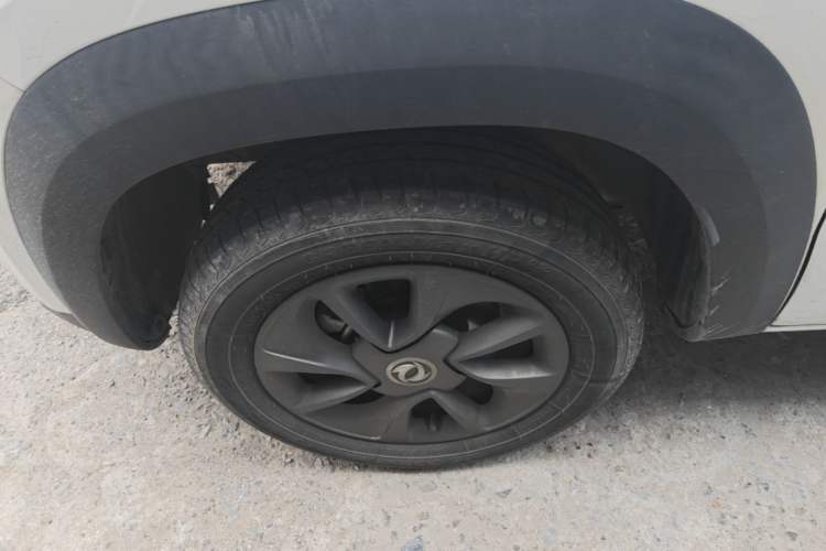 Used Dongfeng NAMMI EX1 2022 Revised PRO Yuecheng Version Left Front Wheel Hub
