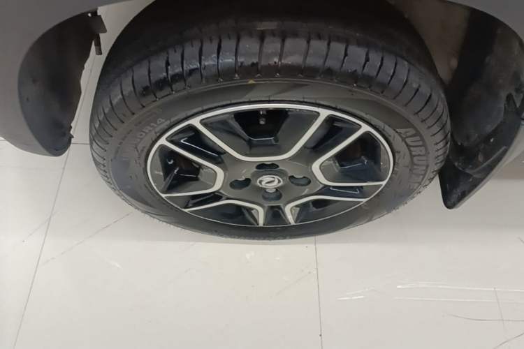 Used Dongfeng NAMMI EX1 2022 PRO Enjoyment Model Left Front Wheel Hub