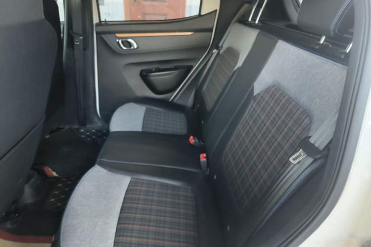 Used Dongfeng NAMMI EX1 2022 Quality Edition Left Rear Seat
