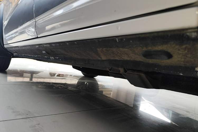 Used Dongfeng NAMMI EX1 2022 Revised PRO Yuecheng Version Left Side Sill