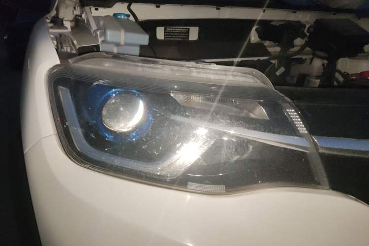 Used Dongfeng NAMMI EX1 2022 Revised PRO Enjoyment Version Right Front Headlight