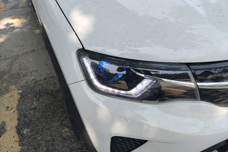 Used Dongfeng NAMMI EX1 2022 Revised PRO Enjoyment Version Right Front Headlight