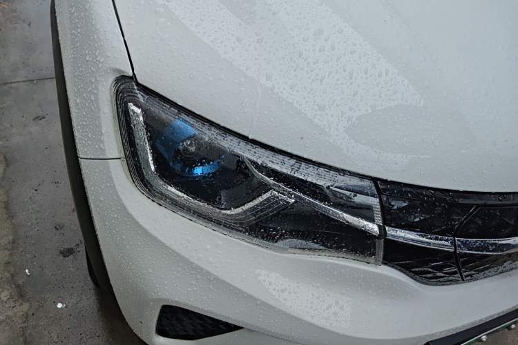 Used Dongfeng NAMMI EX1 2022 Revised PRO Enjoyment Version Right Front Headlight