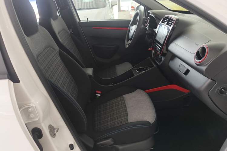 Used Dongfeng NAMMI EX1 2022 Revised PRO YueShi Version Right Front Seat