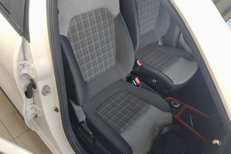 Used Dongfeng NAMMI EX1 2022 Revised PRO Enjoyment Version Right Front Seat