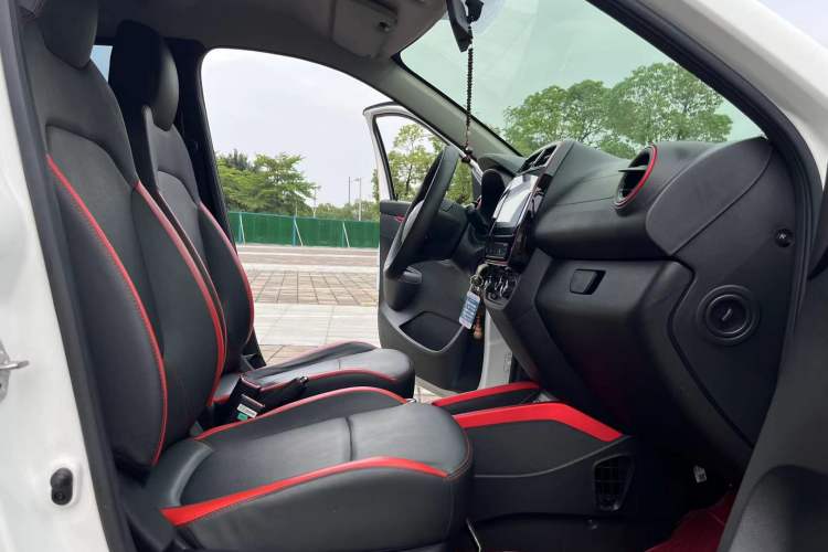 Used Dongfeng NAMMI EX1 2022 Revised PRO Yuecheng Version Right Front Seat