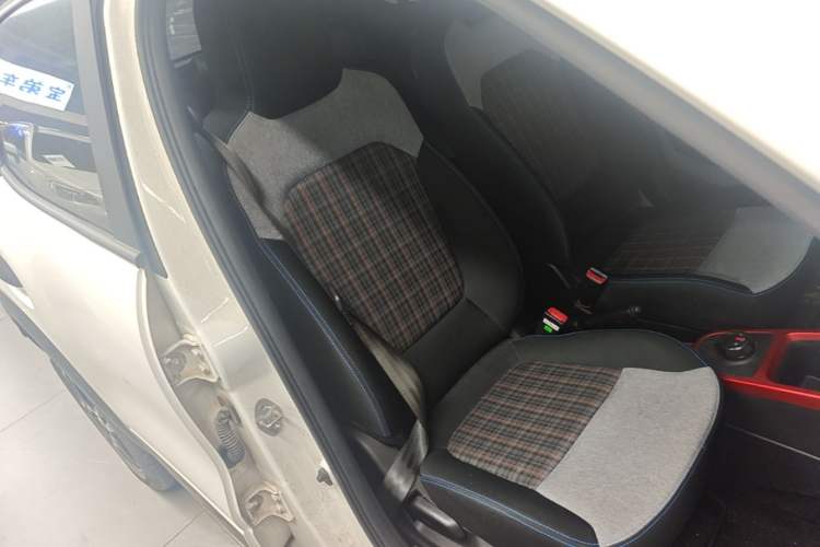 Used Dongfeng NAMMI EX1 2022 Revised PRO YueShi Version Right Front Seat