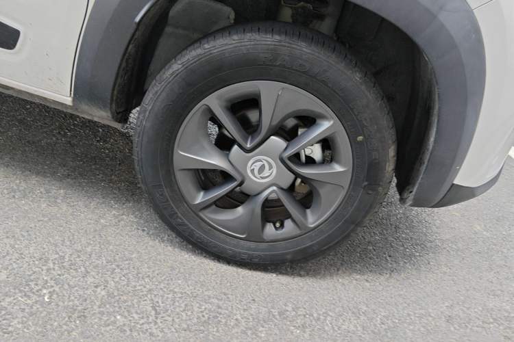 Used Dongfeng NAMMI EX1 2022 Revised PRO Yuecheng Version Right Front Wheel Hub