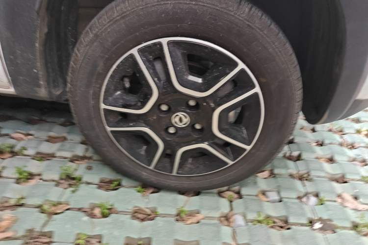Used Dongfeng NAMMI EX1 2022 PRO Enjoyment Model Right Front Wheel Hub