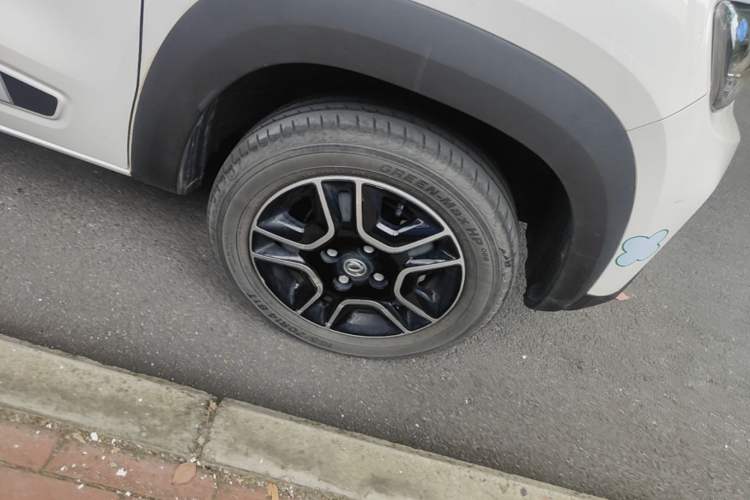 Used Dongfeng NAMMI EX1 2022 PRO Enjoyment Model Right Front Wheel Hub