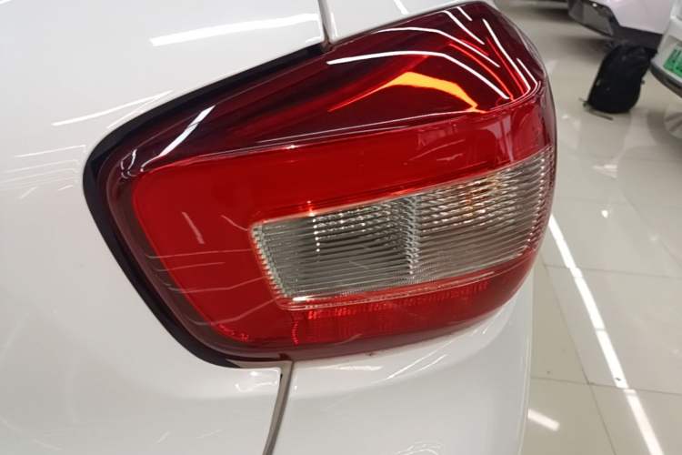 Used Dongfeng NAMMI EX1 2022 PRO Enjoyment Model Right Rear Taillight