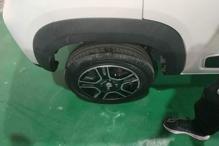 Used Dongfeng NAMMI EX1 2022 PRO Enjoyment Model Right Rear Wheel Hub