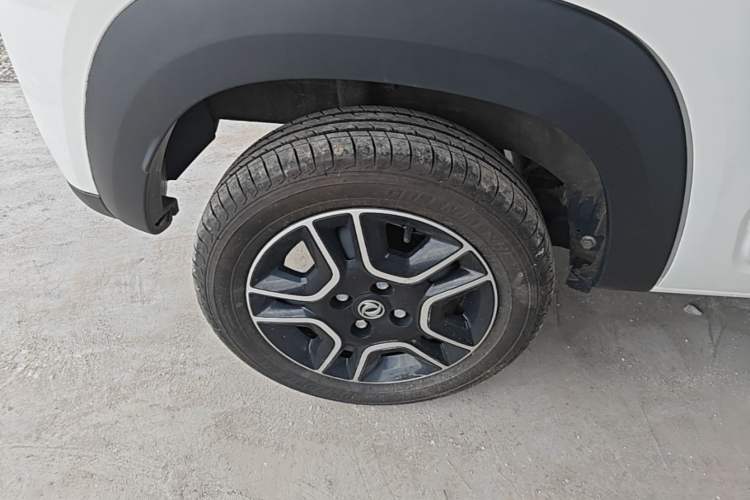 Used Dongfeng NAMMI EX1 2022 Revised PRO Enjoyment Version Right Rear Wheel Hub