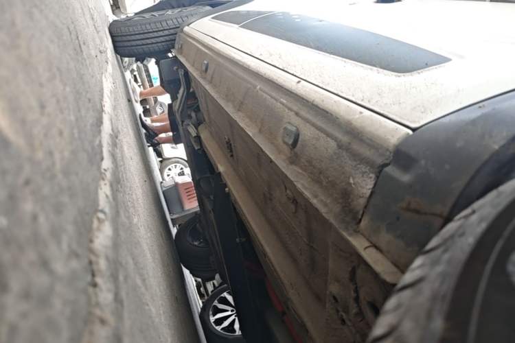 Used Dongfeng NAMMI EX1 2022 PRO YueXing Model Right Side Sill