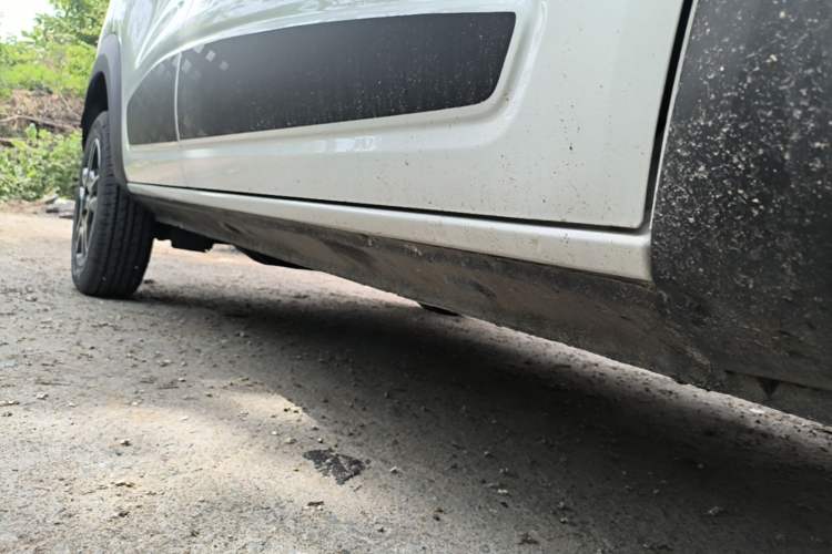 Used Dongfeng NAMMI EX1 2022 Revised PRO YueShi Version Right Side Sill