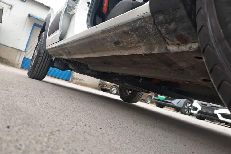 Used Dongfeng NAMMI EX1 2022 Revised PRO Yuecheng Version Right Side Sill