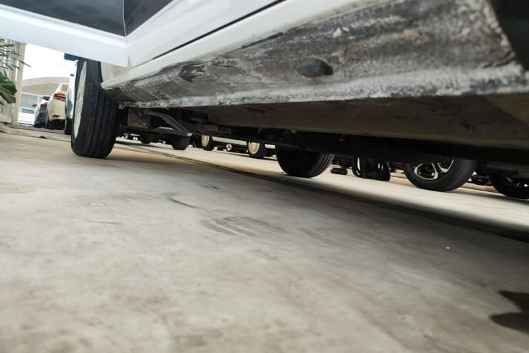 Used Dongfeng NAMMI EX1 2022 PRO Joyful Edition Right Side Sill