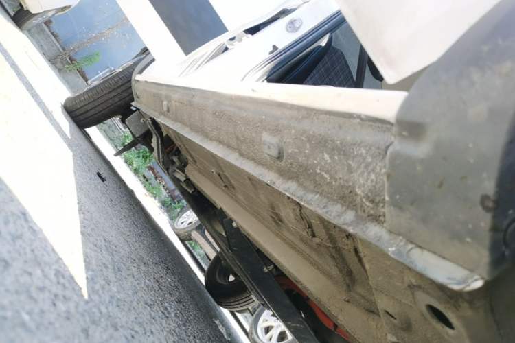 Used Dongfeng NAMMI EX1 2022 Revised PRO Enjoyment Version Right Side Sill