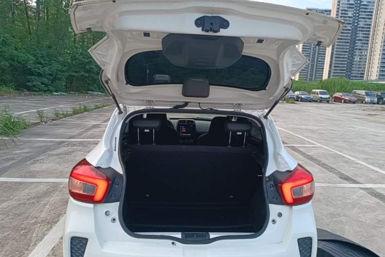 Used Dongfeng NAMMI EX1 2022 Revised PRO Yuecheng Version Trunk