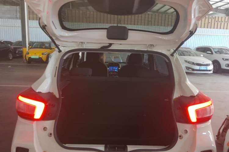 Used Dongfeng NAMMI EX1 2022 PRO Joyful Edition Trunk