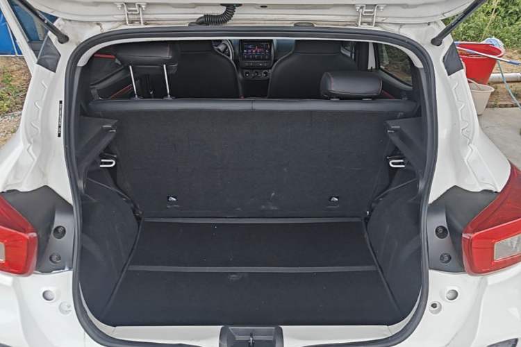 Used Dongfeng NAMMI EX1 2022 Revised PRO Enjoyment Version Trunk
