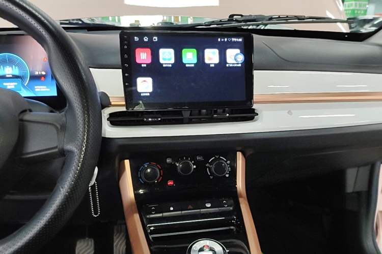 Used Dongfeng NAMMI EX1 2023 PRO Light Wind Edition Lightning Model Audio And AC Panel