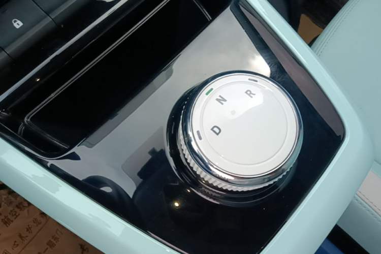 Used Dongfeng NAMMI EX1 2023 PRO Light Wind Edition Lightning Model Gear Lever