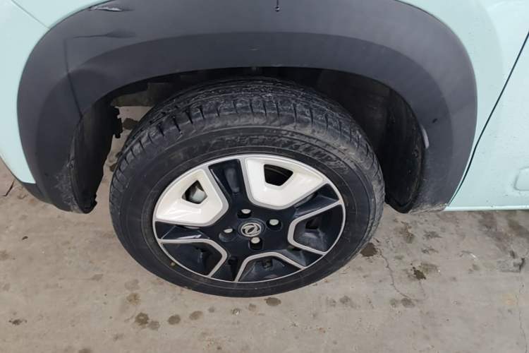 Used Dongfeng NAMMI EX1 2023 PRO Light Wind Edition Lightning Model Left Front Wheel Hub