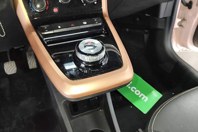 Used Dongfeng NAMMI EX1 2023 PRO Light Wind Edition Lightning Model Gear Lever