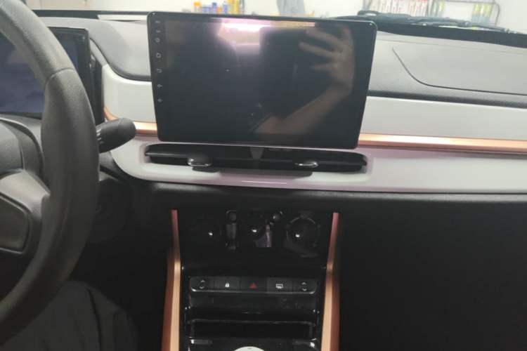 Used Dongfeng NAMMI EX1 2023 PRO Light Wind Edition Lightning Model Audio And AC Panel