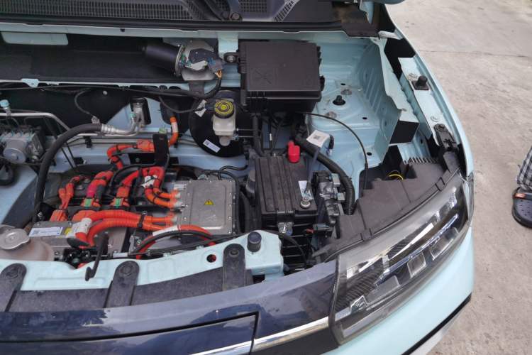 Used Dongfeng NAMMI EX1 2023 PRO Light Wind Edition Lightning Model Engine Bay Left