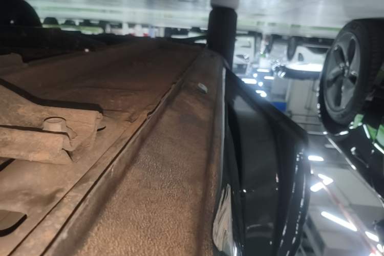 Used Dongfeng NAMMI EX1 2023 PRO Light Wind Edition Standard Model Left Side Sill