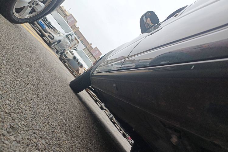 Used Dongfeng NAMMI EX1 2023 PRO Light Wind Edition Lightning Model Left Side Sill