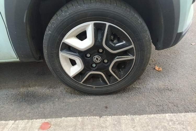 Used Dongfeng NAMMI EX1 2023 PRO Light Wind Edition Lightning Model Right Front Wheel Hub