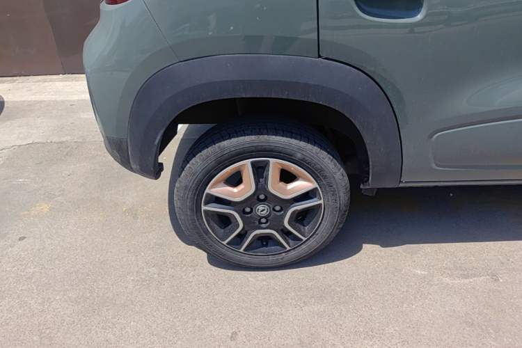 Used Dongfeng NAMMI EX1 2023 PRO Light Wind Edition Lightning Model Right Rear Wheel Hub