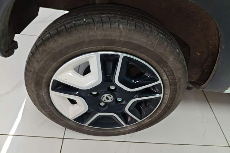 Used Dongfeng NAMMI EX1 2023 PRO Light Wind Edition Standard Model Right Rear Wheel Hub