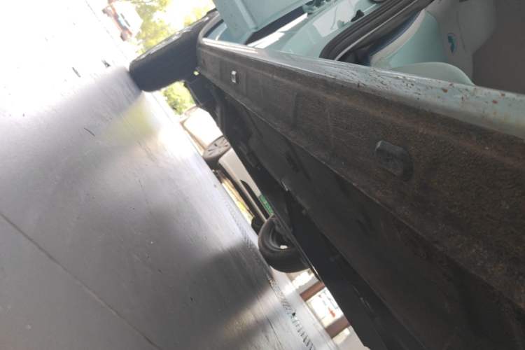 Used Dongfeng NAMMI EX1 2023 PRO Light Wind Edition Lightning Model Right Side Sill