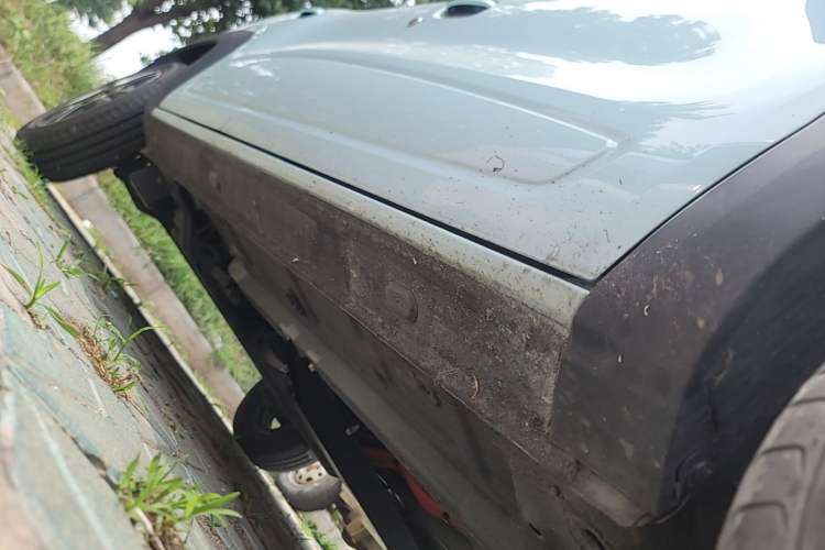 Used Dongfeng NAMMI EX1 2023 PRO Light Wind Edition Lightning Model Right Side Sill