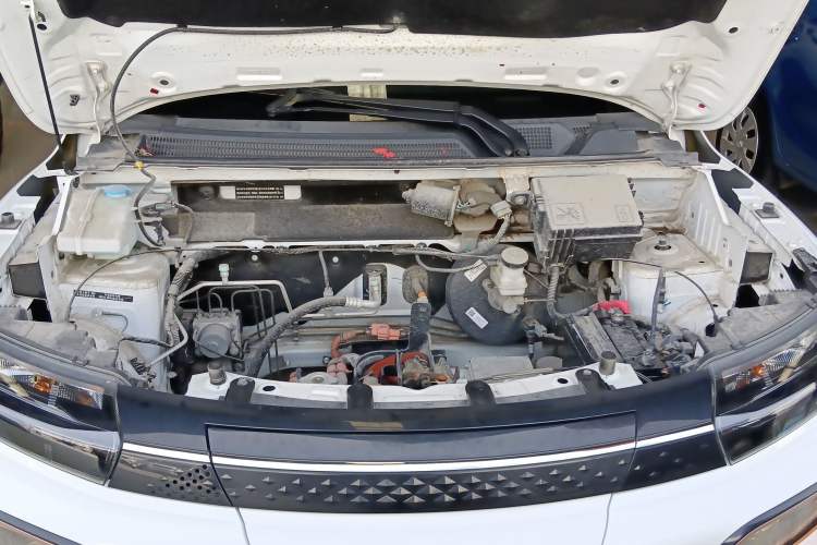 Used Dongfeng NAMMI EX1 2023 PRO Light Wind Edition Lightning Model Engine Bay