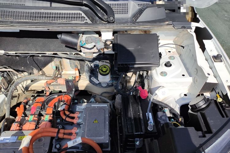 Used Dongfeng NAMMI EX1 2023 PRO Light Wind Edition Lightning Model Engine Bay Left